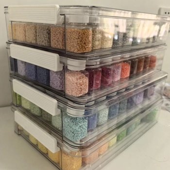 Prozirna akrilna kutija za perle s poklopcem i odjeljcima, materijalni set i organizator alata za perle