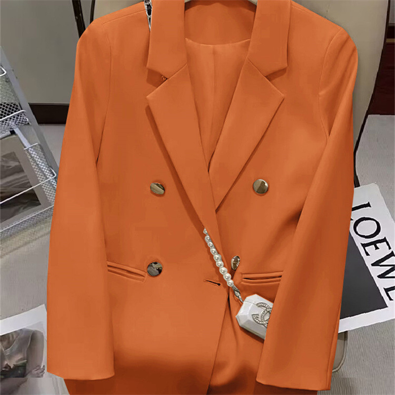 Sacou alb de damă, elegant, croială slim, potrivit pentru birou