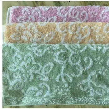 Ručnik za lice od bambusovih vlakana s jacquard uzorkom cvjetnog motiva, mekan, pahuljast i upijajući