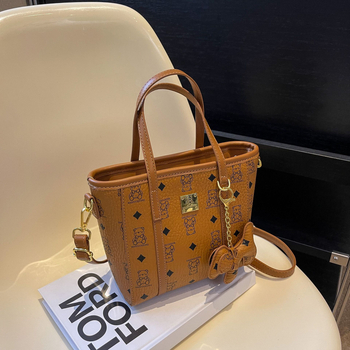 Premijerna mala žena torba u korejskom stilu, novi modni dizajn, svestrana za ramenu ili crossbody, teksturirana tiskana tote torba