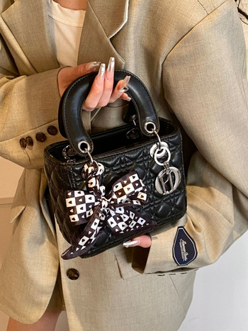 PU kožna ženska torba s dijamantnim prešitkom — mala torba preko ramena i crossbody, stil Diana