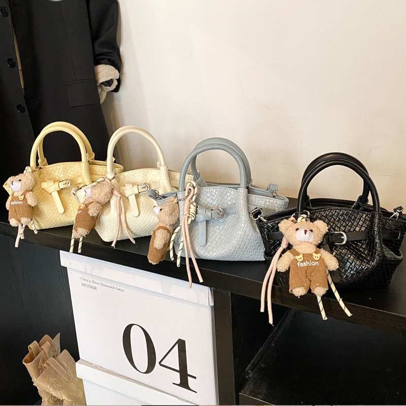 Ženska torbica od voskane kože, minimalističan luksuzan dizajn, velika zapremina, tote torba s naramenicom, plisirani dijamantni uzorak, moda 2025