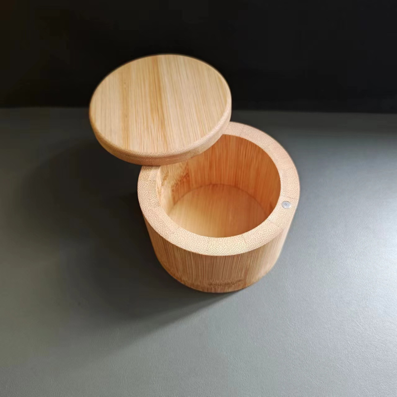 Recipient rotund din bambus pentru sare și condimente