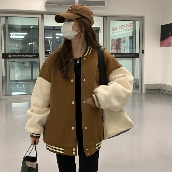 Unisex bomber jakna u retro američkom stilu, s flecom iznutra i debelim izradom, inspirirana školskim i korejskim stilom, casual