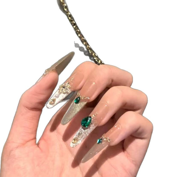 Kézzel készített körömdíszítő matricák, nyári cat-eye effekt, smaragdzöld drágakő, retro elegancia, prémium minőségű fehérítő hatás