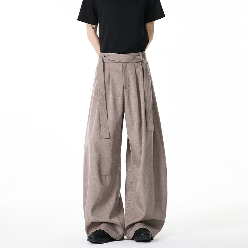 Pantaloni bărbați în stil Kendō, cu două centuri, plisate și drapate, lungi, drepti, ușor evazați