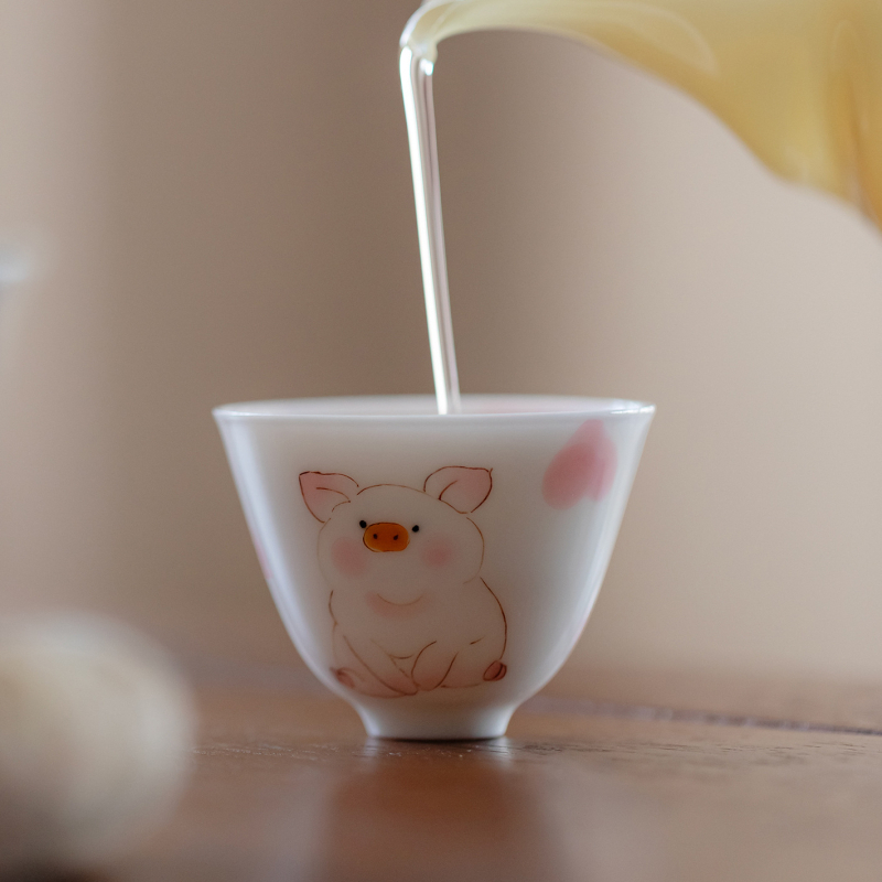 Porcelanska čajna šalica s ručno oslikanim motivom simpatičnog praseta, kineski stil, za žene