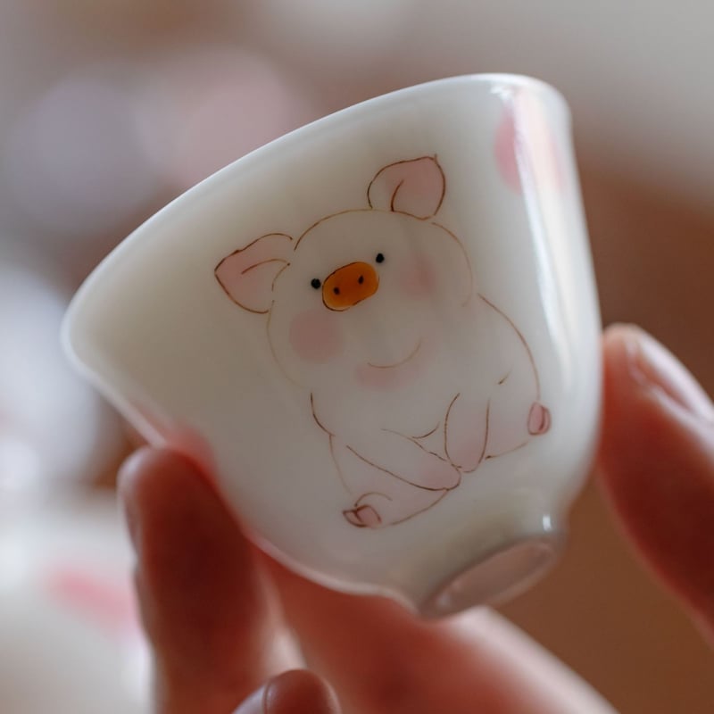 Porcelanska čajna šalica s ručno oslikanim motivom simpatičnog praseta, kineski stil, za žene