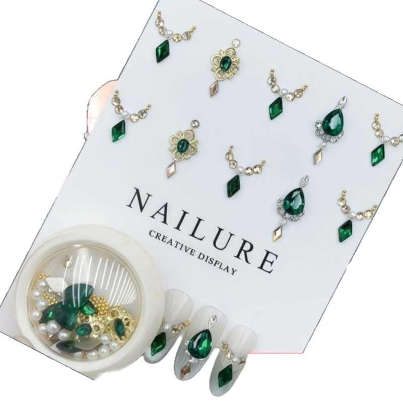 Emerald zöld vízcsepp alakú strasszok körömdíszítő készlet, palota retro stílus, különböző formák