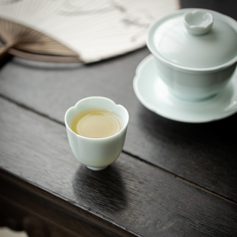 Porcelanska Gongfu šalica za čaj s cvjetnim rubom, mala, jednostavna, jednobojna, kineskog stila