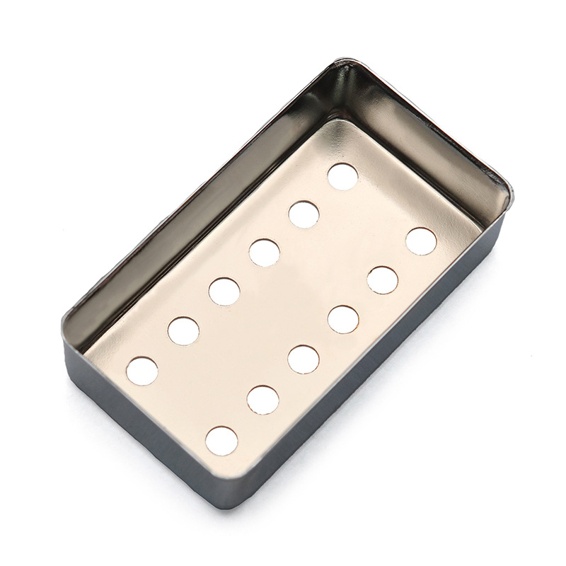 Latunski poklopac za LP električnu gitaru, 12 rupa, srebrna, dimenzije 70×39 mm