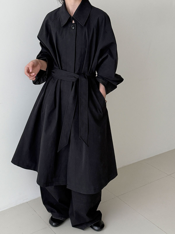 Női Hepburn-stílusú brit hosszú kabát övvel, elegáns retro őszi 2025