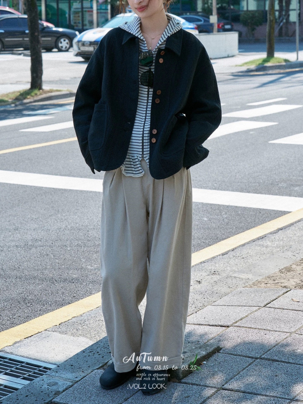 Teksturirani nordijski retro kratki trench coat blazer za jesen-zimu, ležeran kroj, rever, dugi rukav, za žene