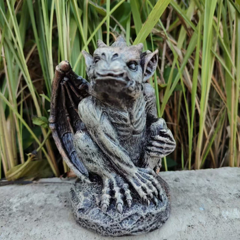 Gotička gargojl statua sa krilima – dekorativni predmet od smole za dom i dvorište