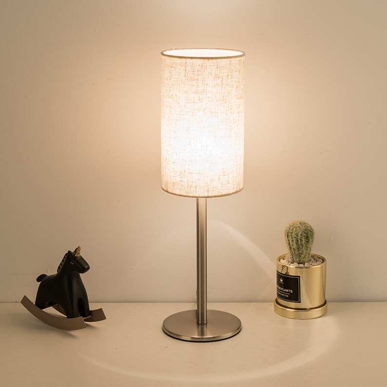 Nordijska minimalistička podna lampa s LED-om, sjenilo od tkanine, moderno osvjetljenje spavaće sobe