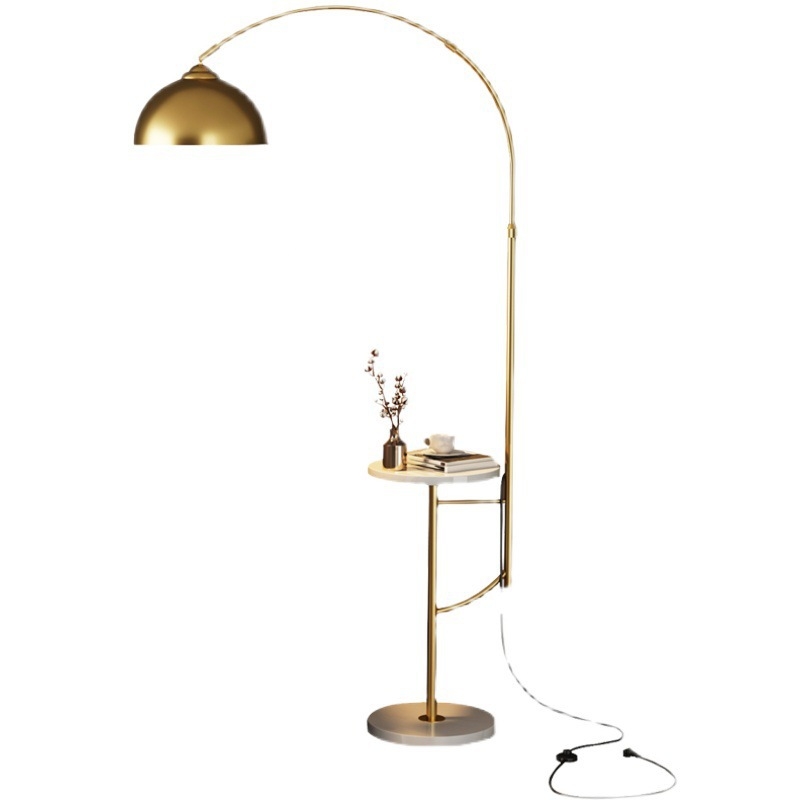 Podna lampa nordijskog stila za dnevni boravak i spavaću sobu uz mramorni stol za kavu