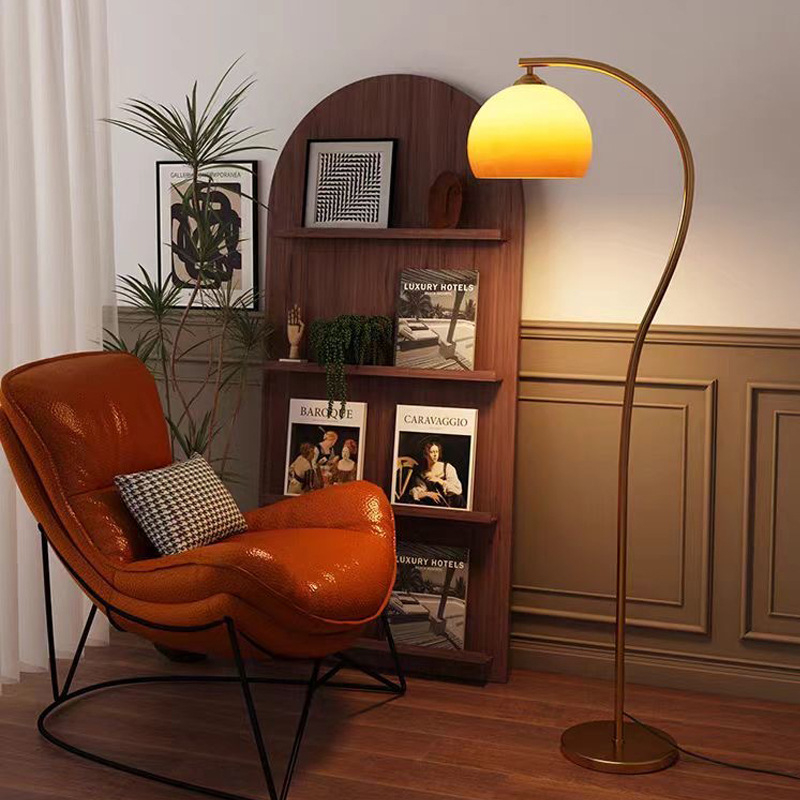 Vintage podna lampa od stakla u boji zalaska sunca žuta, S-oblik, luksuzan moderni minimalistički stil, za dnevni boravak ili spavaću sobu