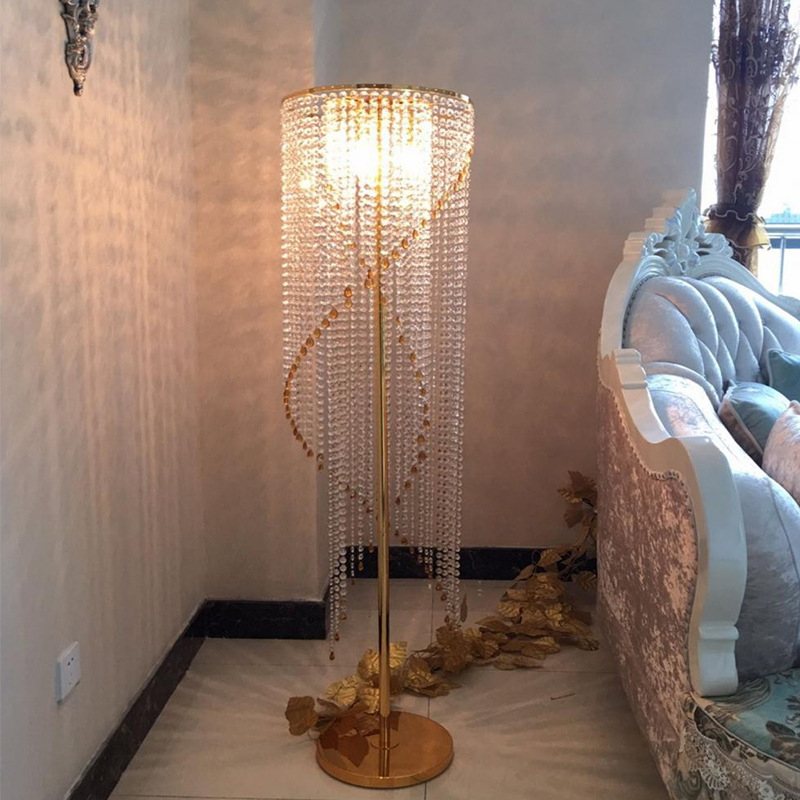 Kristalna podna lampa u europskom stilu za spavaću sobu i hotel, moderno luksuzno kućno osvjetljenje
