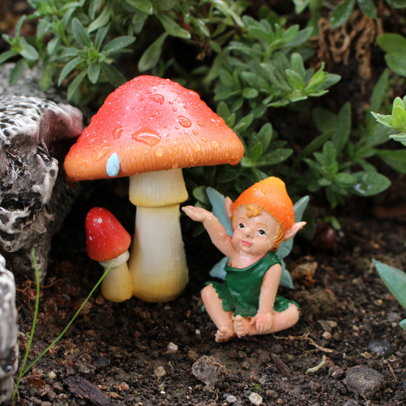 Set gljivičnih figurica za vrt – smolne mini dekoracije za krajolik