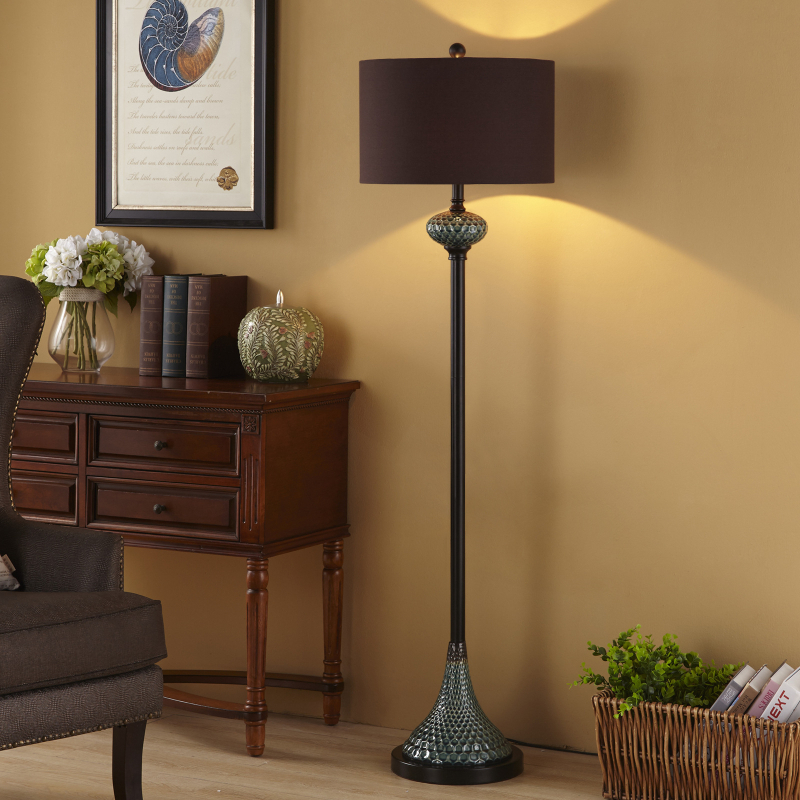 Podna lampa u američkom stilu za dnevni boravak i spavaću sobu, moderno minimalističko nordijsko toplo osvjetljenje, kućište od nehrđajućeg čelika i platneni abažur – kompletan set svjetiljki