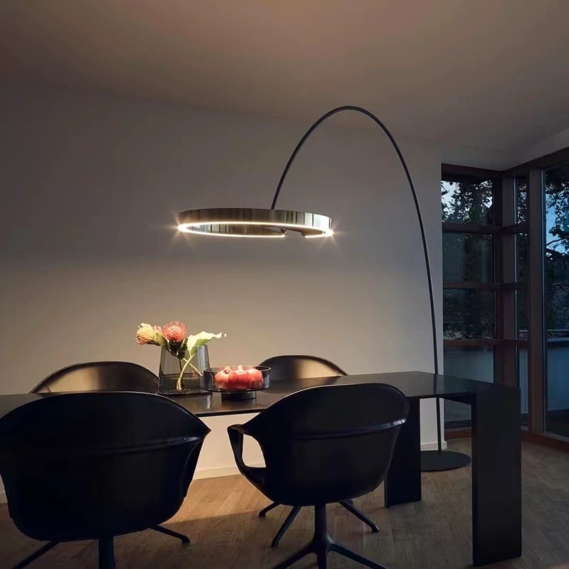 Nordijska minimalistička postmoderna stojeća lampa s ribolovnim motivom za spavaću sobu i dnevni boravak