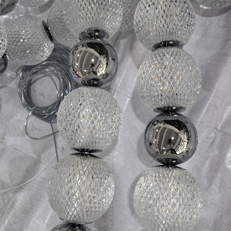 Krištalni luster od nehrđajućeg čelika s LED-om, otvoren dizajn, višestruki glavi, za dnevni boravak i izložbenu dvoranu; 20+ izvora svjetla, 220V, prilagodljiva visina do 1 m, po narudžbi