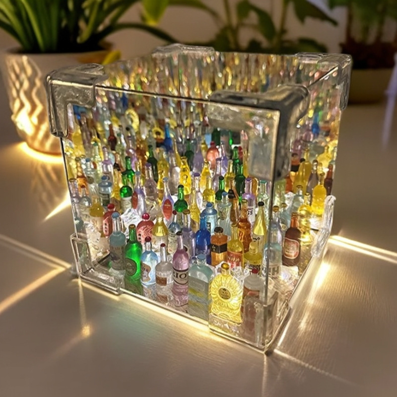 DIY noćno svjetlo u obliku Rubikove kocke u bočici vina s 3D ogledalom