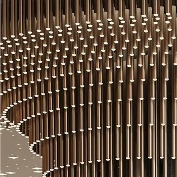 Vlastný osvetľovací projekt pre hotelové foyer - železný luster s LED, moderný minimalistický štýl, vhodný pre banketovú sálu a knižnicu