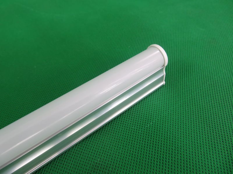 T5 LED интегрирана флуоресцентна тръба с монтажна скоба и превключвател