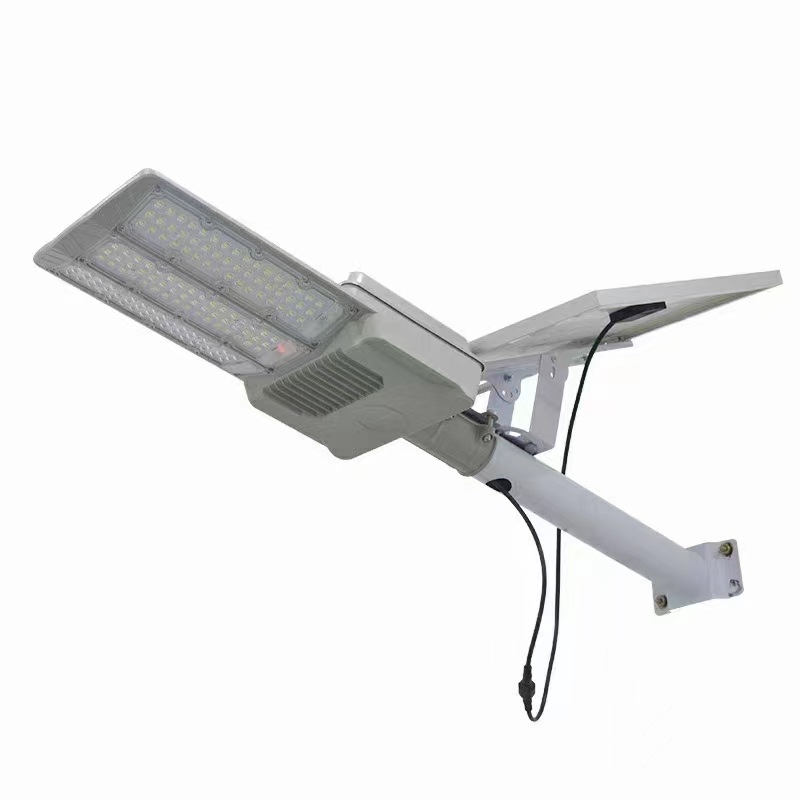 Solarna vanjska LED rasvjeta, split tip, trostrani širokokutni dizajn za cestu i dvorište, vodootporna.