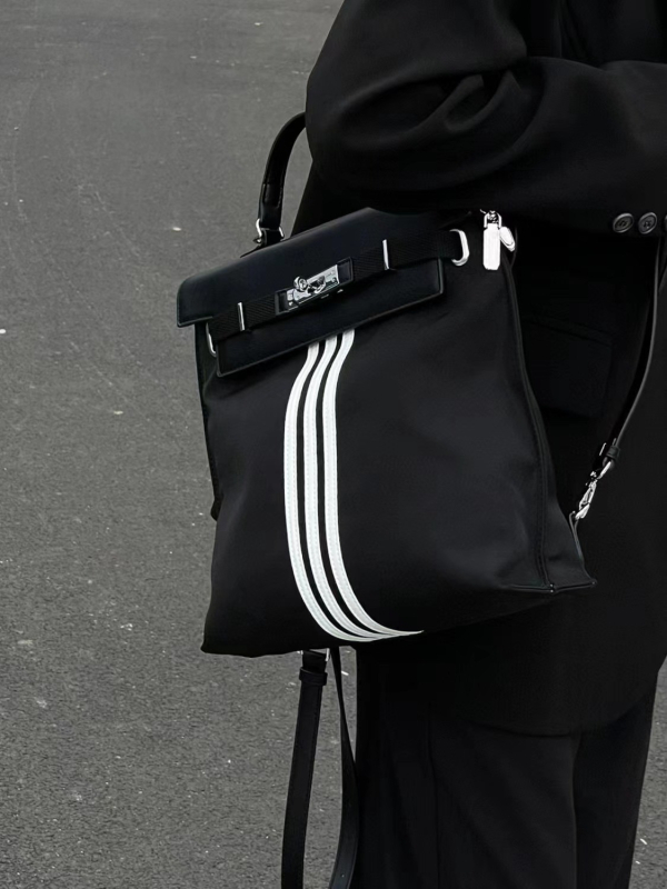 Ljeto 2024: prugasta platnena Tote torba i ruksak, moderna mala torba, nišni ruksak, dojam vrhunke kvalitete