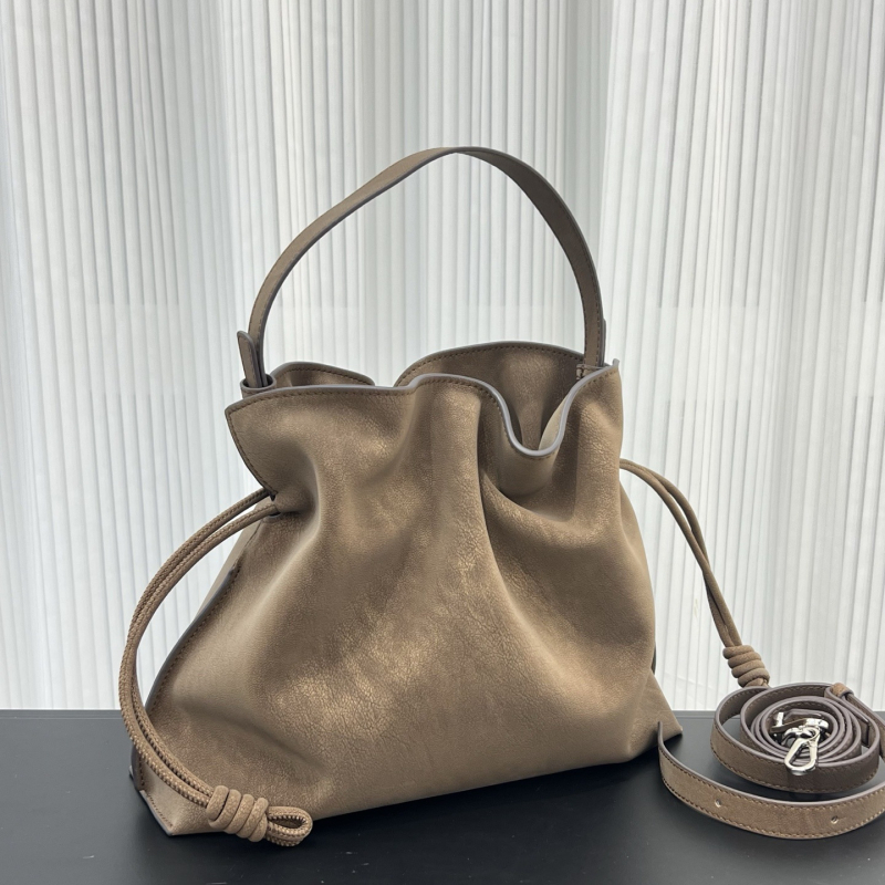 Velurova torbica s vezicama, oblik oblaka, velika kapaciteta, svakodnevna tote torba za žene, za nošenje preko ramena ili crossbody