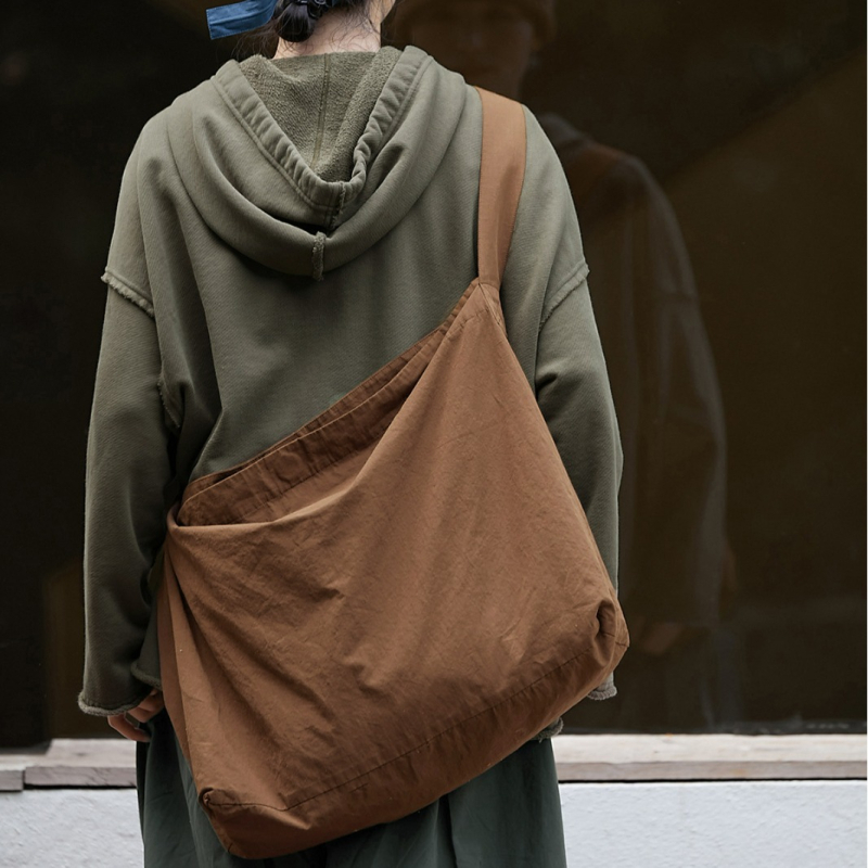 2023 nova crossbody torba s vintage-art stilom, tamnosmeđa boja
