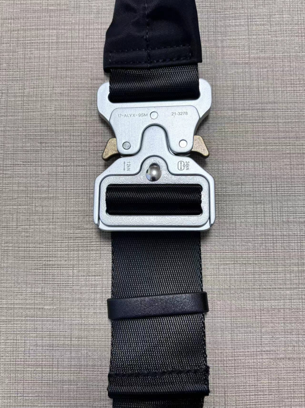 Muška taktička torbica za prsa sa sigurnosnom kopčom i dizajnom protiv gubitka, crossbody, najlon, za 8-inčni uređaj