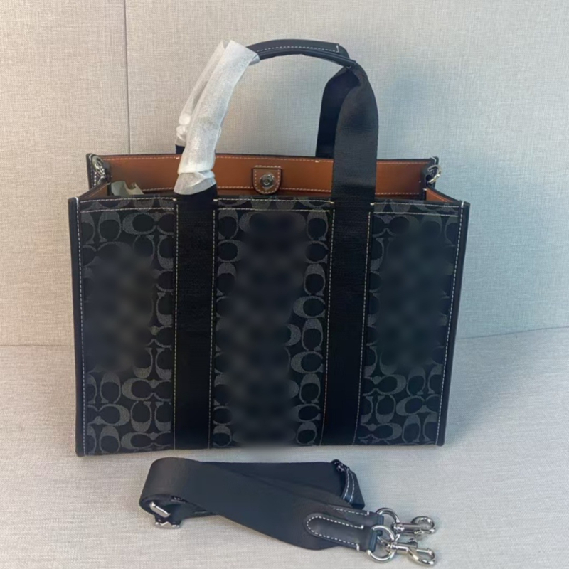 Velika unisex tote torba s više pretinaca, šahovnica uzorak, crossbody i nošenje preko ramena