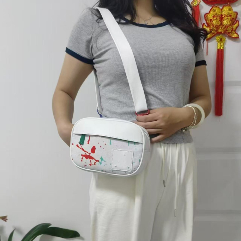 Muška PU crossbody torbica u urbanom minimalističkom stilu, prozračna i izdržljiva, velika zapremina za telefon i do 8-inčnog prijenosnog računala