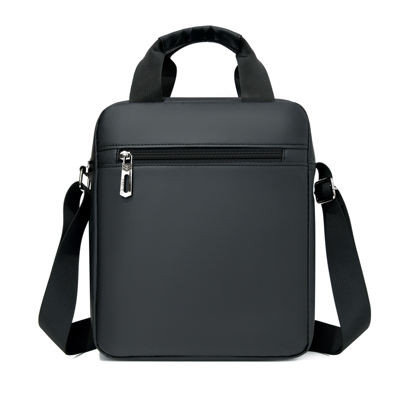 Muška crossbody torba velikog kapaciteta, vodootporna, jednostavnog dizajna, za putovanja na otvorenom