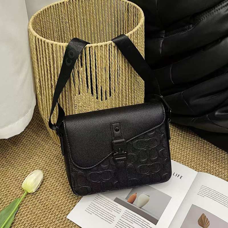 Unisex torba tipa sedlo s kapicom – kreativan, stilski dizajn za poslovne i svakodnevne potrebe