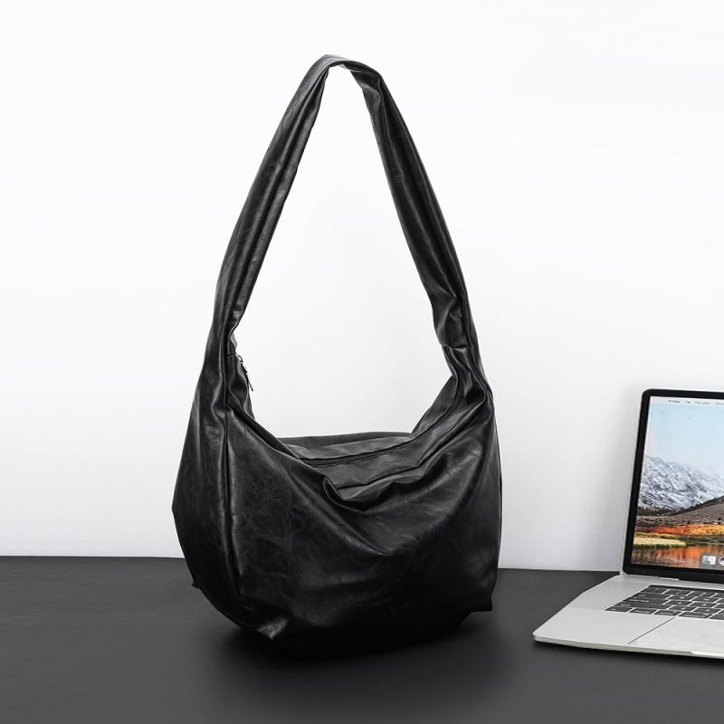2025 nova muška crossbody torba u korejskom stilu, mekana PU koža, lagana svakodnevna putna torba za 8-inčni prijenosno računalo