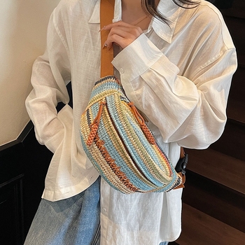Duhovita pletena crossbody torba – ljeto 2025, ženska torba za plažu