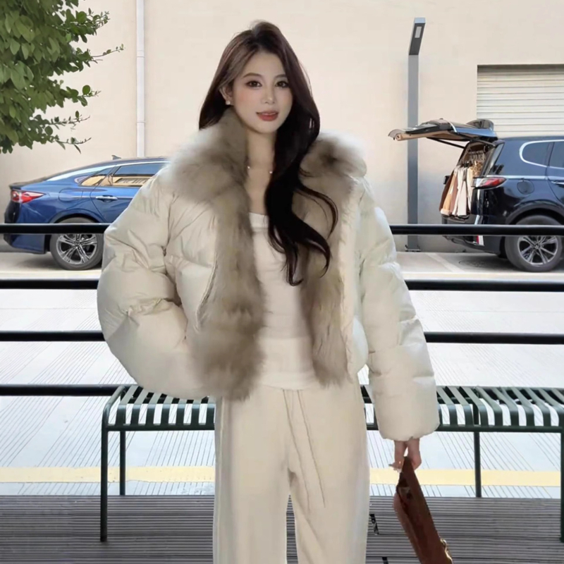2025 Koreanskog stila kratka jakna za žene s velikim krznenim ovratnikom, zimski topla i debela, svestrani casual kaput