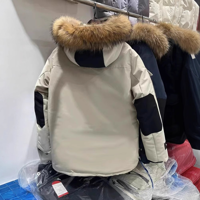 Ženska parka s down punjenjem, za sitnu figuru, 2025 novi stil, srednje duljine, gusta izolacija, opušten kroj, zimska vanjska odjeća