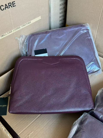 Hobbs Nagyméretű kozmetikai táska első réteg marhabőrből, uniszex, elegáns és praktikus clutch