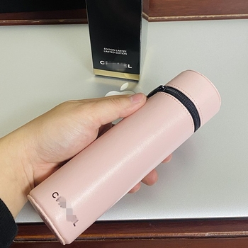 Chanel-stílusú, kis cilindrikus kozmetikai táska dopamin motívummal, limitált kiadás, kényelmes tárolás