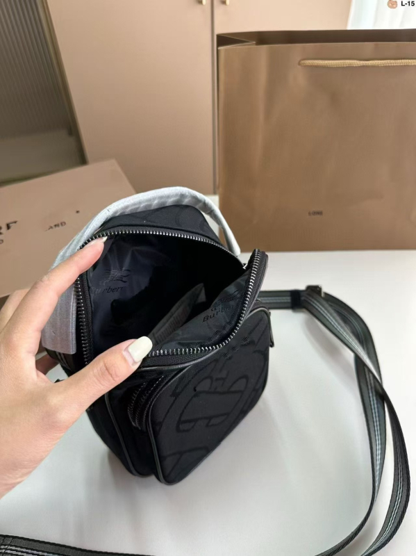 Muška torba za kameru s natpisom slova, platno, crossbody, vodootporna, lagana, retro stil, crna, pogodna za uređaj od 8 inča