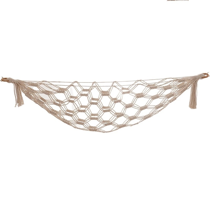 Skandináv stílusú plüss játék kézzel szőtt csipkés függőággyal és bohém gobelennel