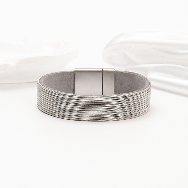 Brățară metalică pentru femei, în două nuanțe, lanț cu închidere magnetică – design modern