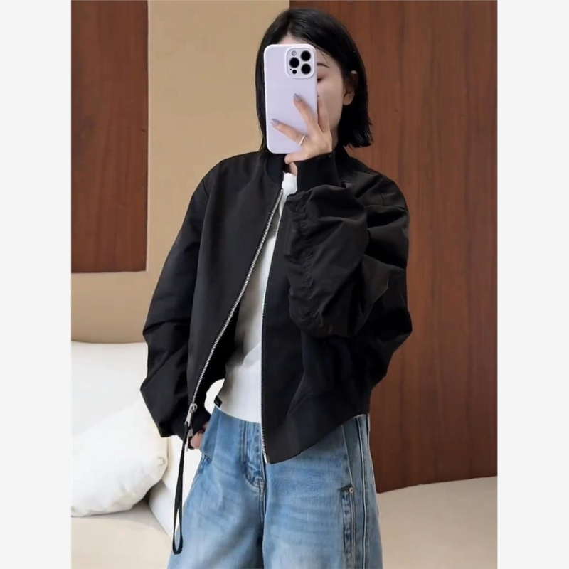 Damska kratka bomber jakna, casual stil, proljeće–jesen 2025, korejski stil, slobodan kroj