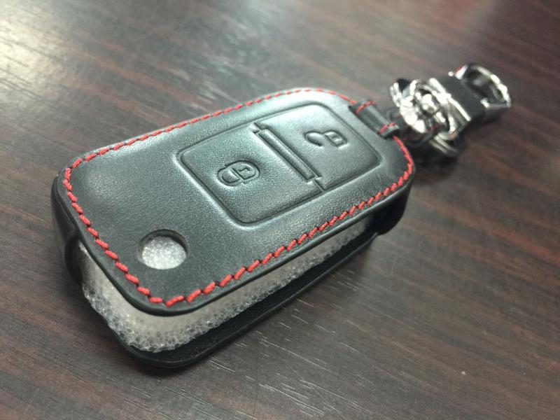 Kožna futrola za ključ Volkswagen Amarok pickup, sklopivi daljinski ključ