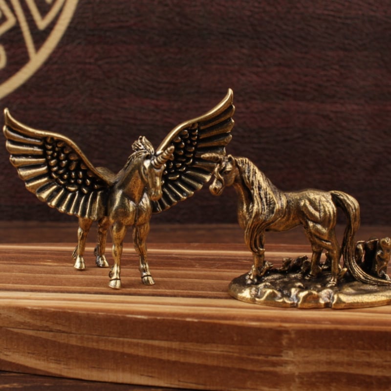Ornamente din alamă cu unicorn și Pegaz, ponei rotativ, design retro creativ